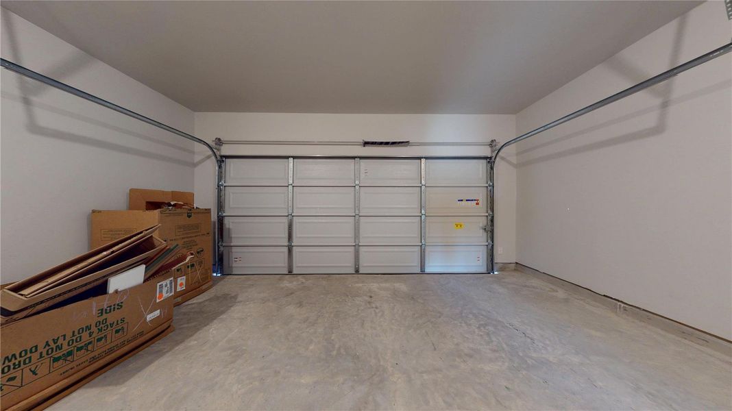 Spacious, unfurnished interior of a new home in Lexington Heights, Willis (Image 44). Spacious, unfurnished interior of a new home in Lexington Heights, Willis (Image 44).