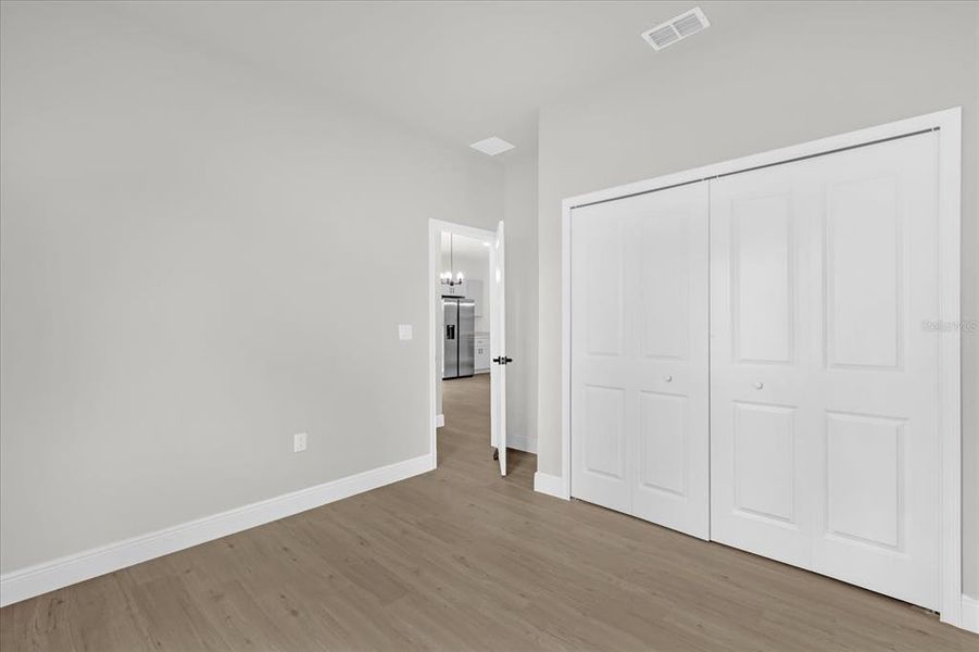 Spacious, unfurnished interior of a new home in , Ocala (Image 19).