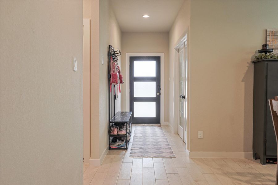 Furnished interior view inside a new home in Telge Ranch, Cypress (Image 32).