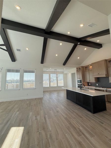 Spacious, unfurnished interior of a new home in Briarley, Montgomery (Image 24).