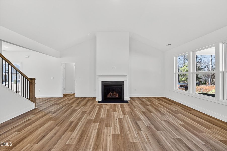 9 -140 w fountainhead lane, interior 9 -140 w fountainhead lane, interior