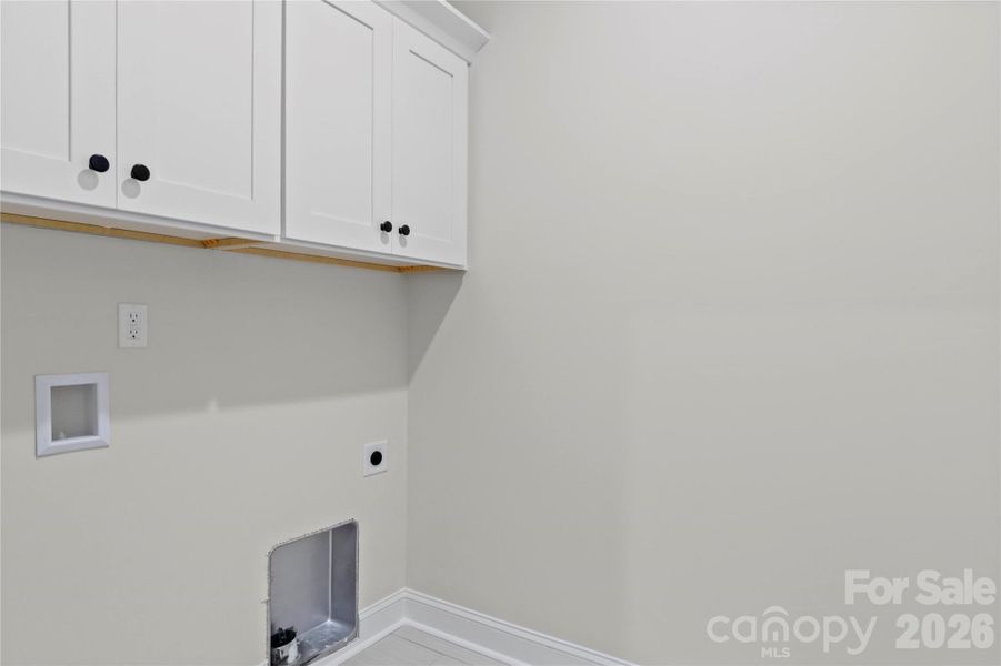 Spacious, unfurnished interior of a new home in , Lexington (Image 12).
