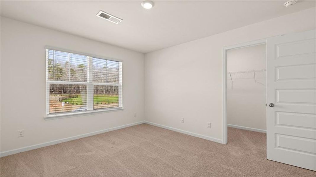 Spacious, unfurnished interior of a new home in Westland, Bogart (Image 17).