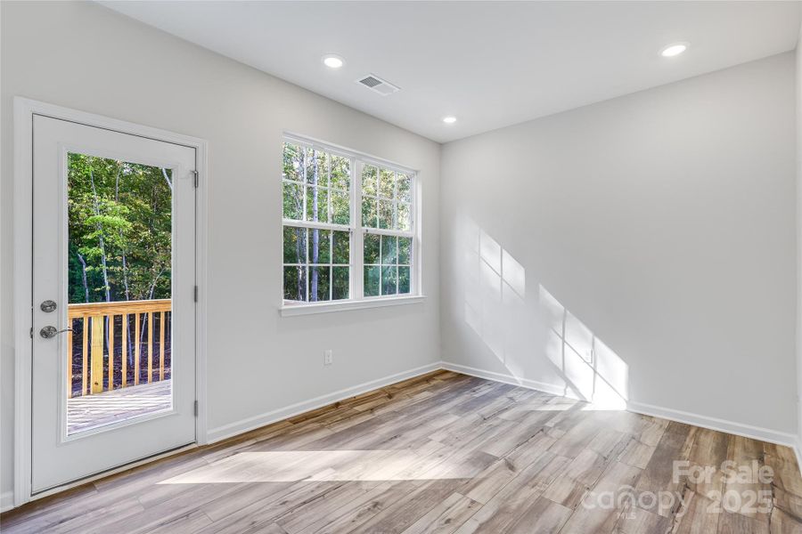 Spacious, unfurnished interior of a new home in Village of Waxhaw, Waxhaw (Image 22).