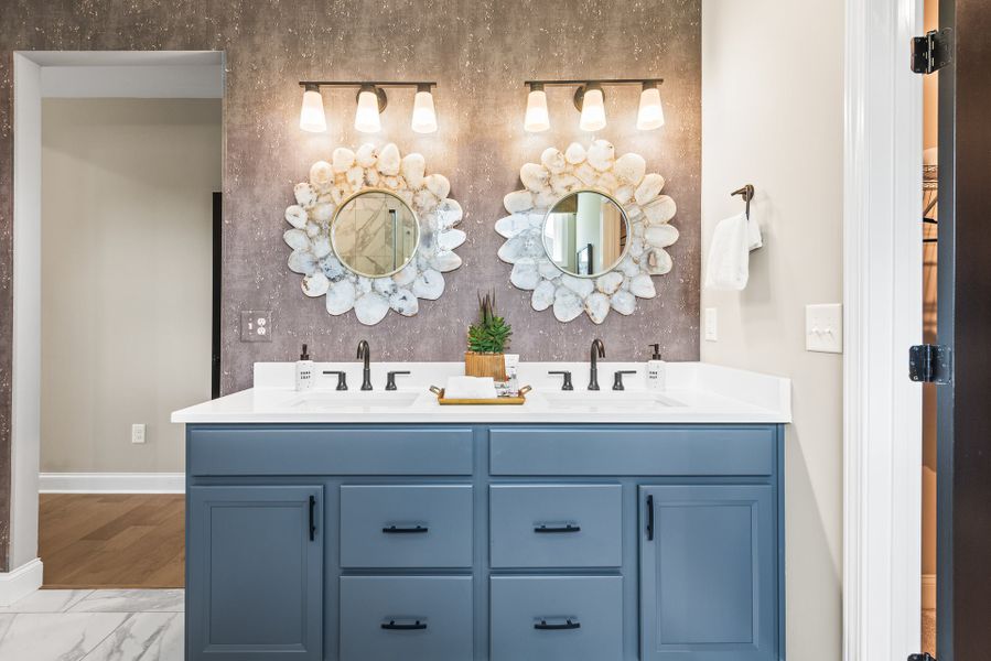 Representative furnished interior of a home built from the Maxwell by Fischer Homes in Easton Park, Dallas (Image 35).