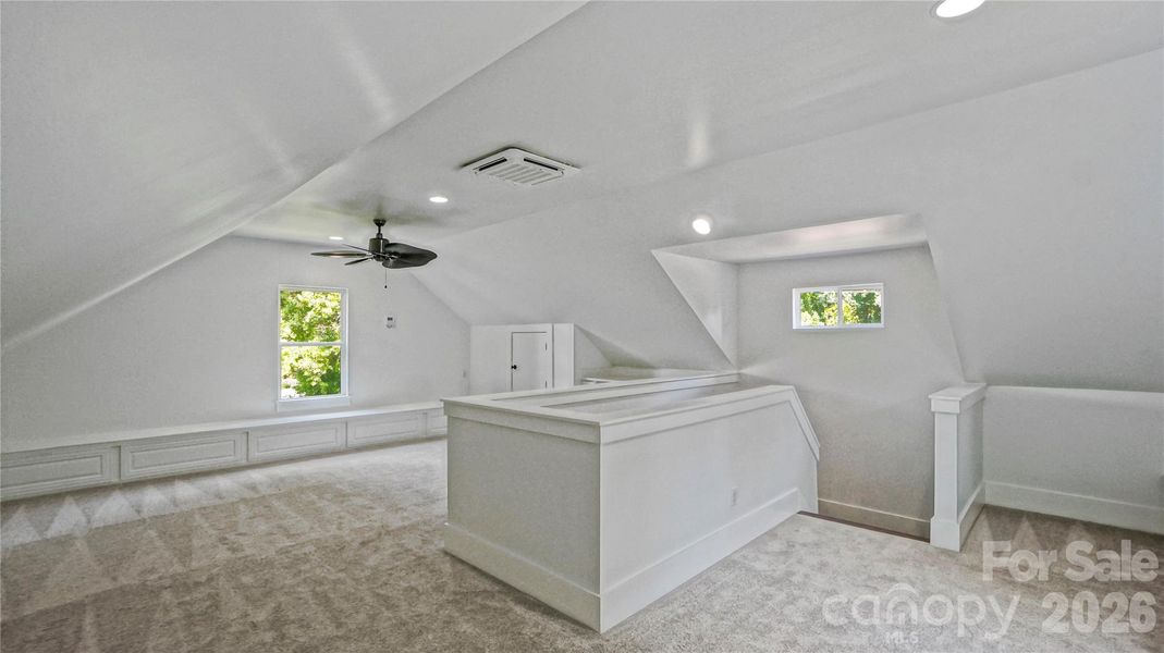 Image 37 of a home in .