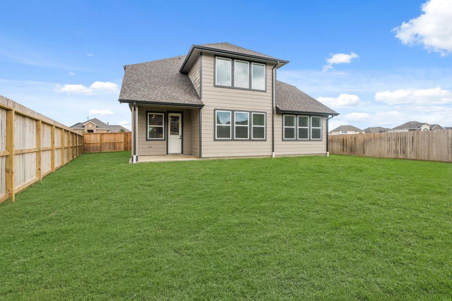 Huge backyard with covered patio Huge backyard with covered patio