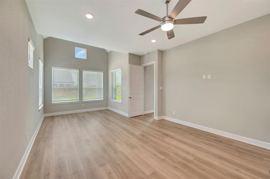 Spacious, unfurnished interior of a new home in Dunham Pointe - Parkview Collection, Cypress (Image 19). Spacious, unfurnished interior of a new home in Dunham Pointe - Parkview Collection, Cypress (Image 19).