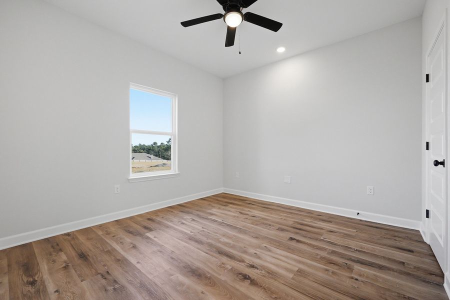 Spacious, unfurnished interior of a new home in Barton's Bend, Crestview (Image 50). Spacious, unfurnished interior of a new home in Barton's Bend, Crestview (Image 50).