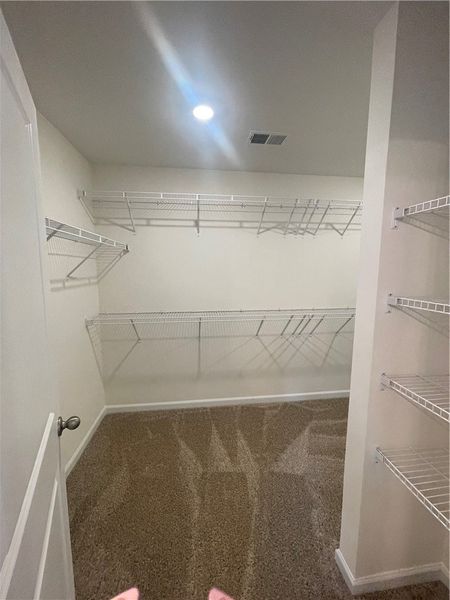 Image 41 of a home in Springwood Grove.