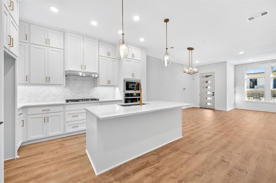 Furnished interior view inside a new home in Hillside at Las Colinas, Irving (Image 18).