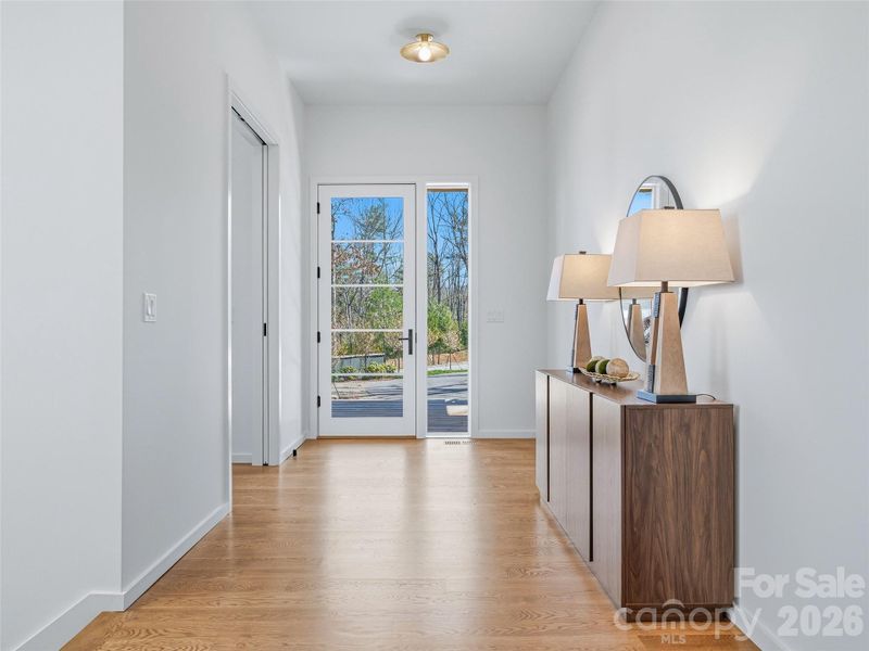 Spacious, unfurnished interior of a new home in , Asheville (Image 21).