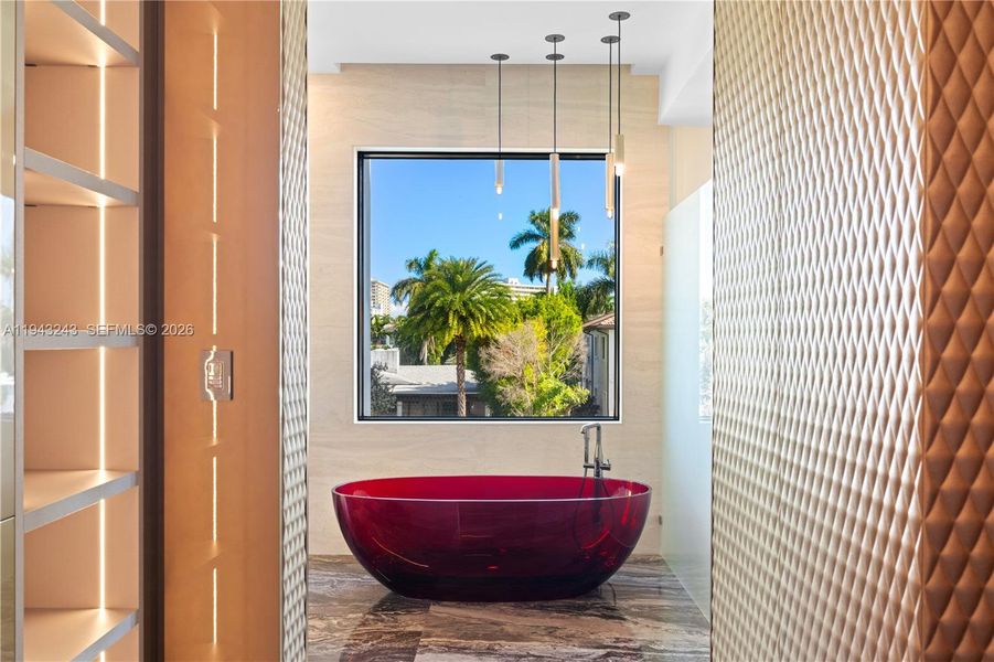Close-up of interior finishes inside a home in , Fort Lauderdale (Image 18).