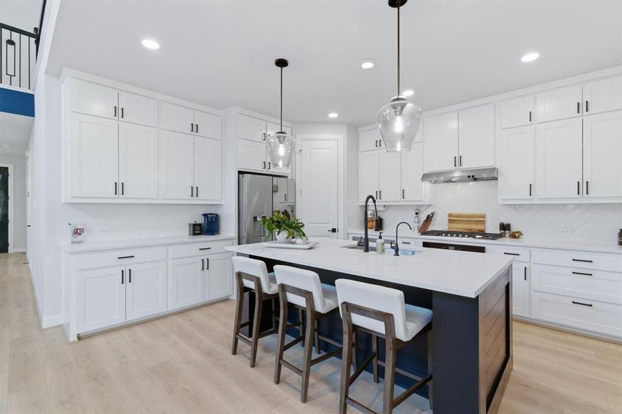 Furnished interior view inside a new home in , Corinth (Image 9).