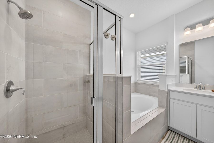 Furnished interior view inside a new home in , Jacksonville (Image 11).