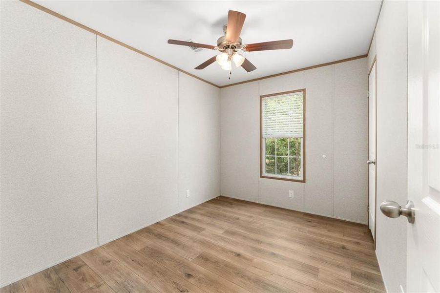 Spacious, unfurnished interior of a new home in , Williston (Image 18).