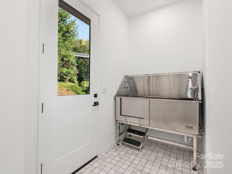 Furnished interior view inside a new home in , Asheville (Image 9). Furnished interior view inside a new home in , Asheville (Image 9).