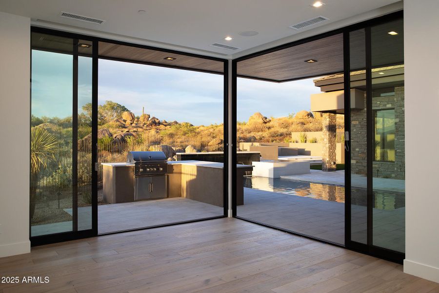 25-0015(DOM)260 25-0015(DOM)260