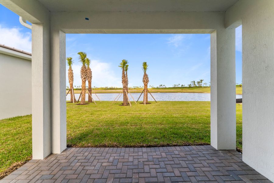 Representative exterior details of a home built from the Rosewood by Mattamy Homes in Tradition, Port St. Lucie (Image 3).