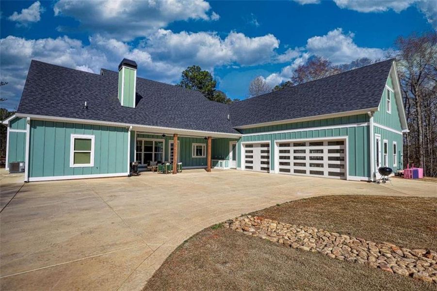 Image 78 of a home in .