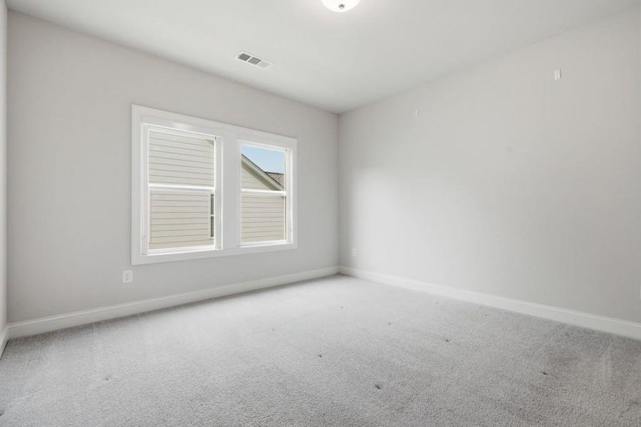 Spacious, unfurnished interior of a new home in , Woodstock (Image 34).