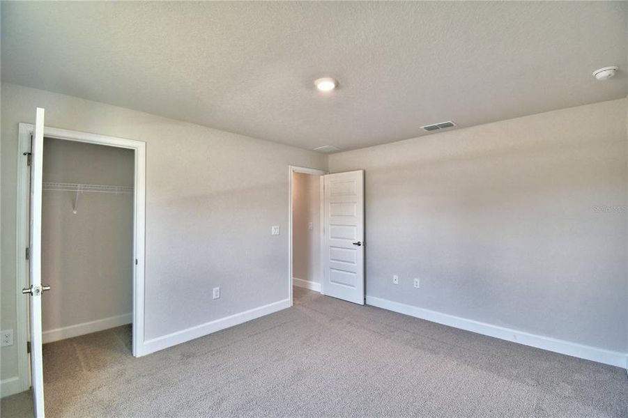 Spacious, unfurnished interior of a new home in Cadence Crossing, Auburndale (Image 46). Spacious, unfurnished interior of a new home in Cadence Crossing, Auburndale (Image 46).