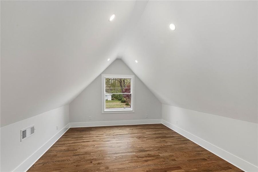 Spacious, unfurnished interior of a new home in , Atlanta (Image 55).