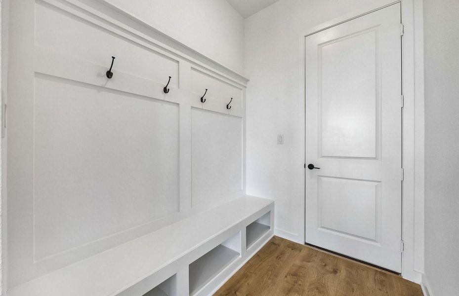 Spacious, unfurnished interior of a new home in Katy Court, Katy (Image 24).