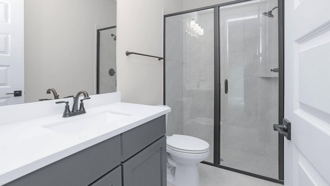 Furnished interior view inside a new home in Artavia 55' - Valencia, Conroe (Image 7). Furnished interior view inside a new home in Artavia 55' - Valencia, Conroe (Image 7).