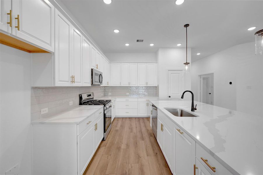 Furnished interior view inside a new home in Escondido 45’ Homesites, Magnolia (Image 4).