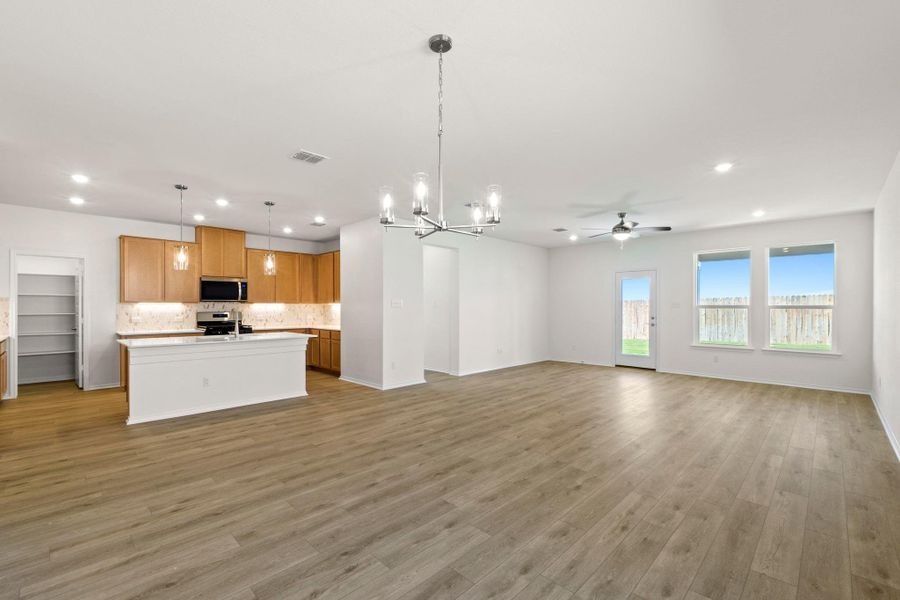 Spacious, unfurnished interior of a new home in Salerno - Classic Collection, Round Rock (Image 17). Spacious, unfurnished interior of a new home in Salerno - Classic Collection, Round Rock (Image 17).