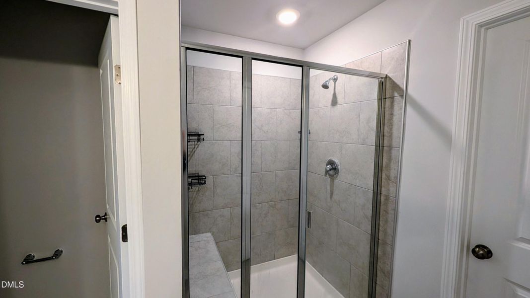 636247e7-3aae-4a36-8a37-786606d4e46d~1