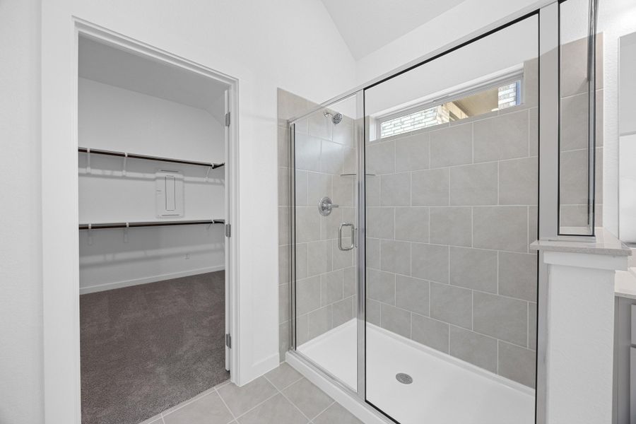 Primary Bath in the Pecan II home plan by Trophy Signature Homes – REPRESENTATIVE PHOTO Primary Bath in the Pecan II home plan by Trophy Signature Homes – REPRESENTATIVE PHOTO