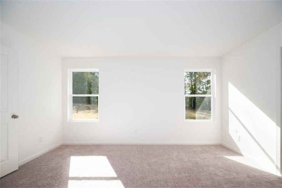 Spacious, unfurnished interior of a new home in , Lizella (Image 12).