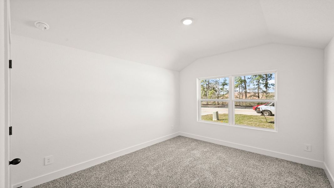 Representative unfurnished interior of a home built from the Denton by D.R. Horton in Chapel Lakes, Montgomery (Image 24).