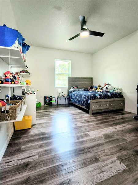 Image 27 of a home in .