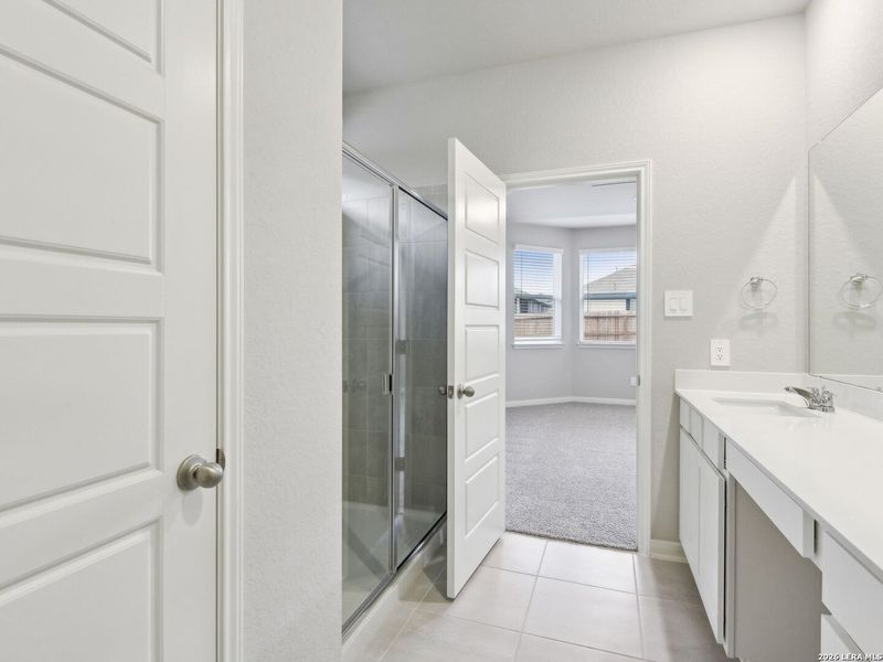 Furnished interior view inside a new home in Sagebrooke - Premier Series, San Antonio (Image 13). Furnished interior view inside a new home in Sagebrooke - Premier Series, San Antonio (Image 13).