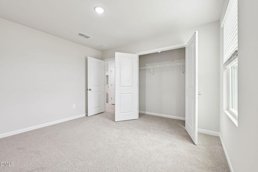 29-web-or-mls-Raleigh - River Glen - 306