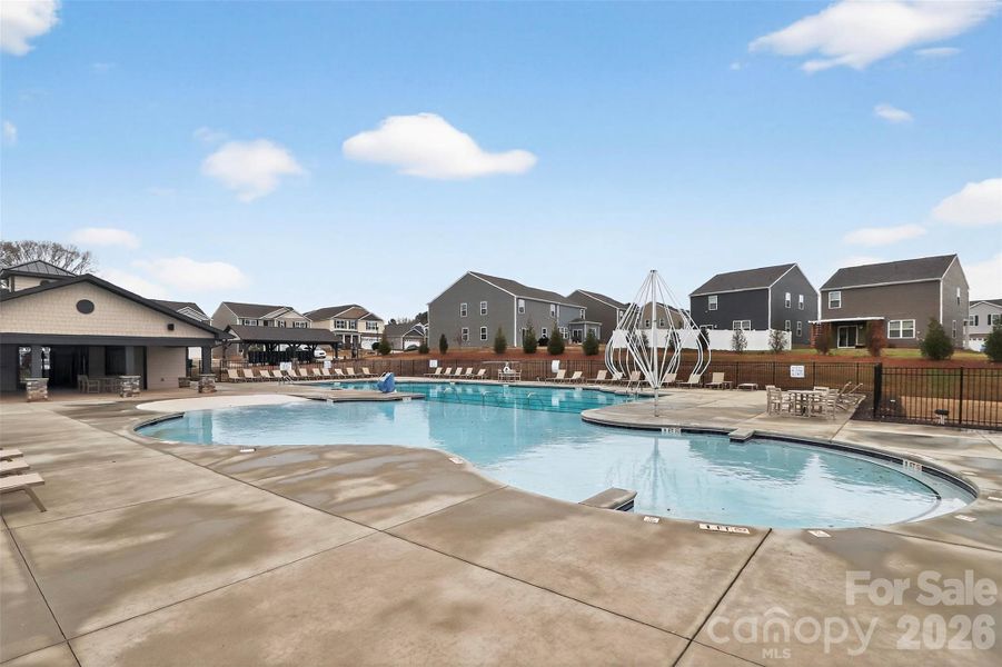 Community amenities in Fergus Crossing, York (Image 24).