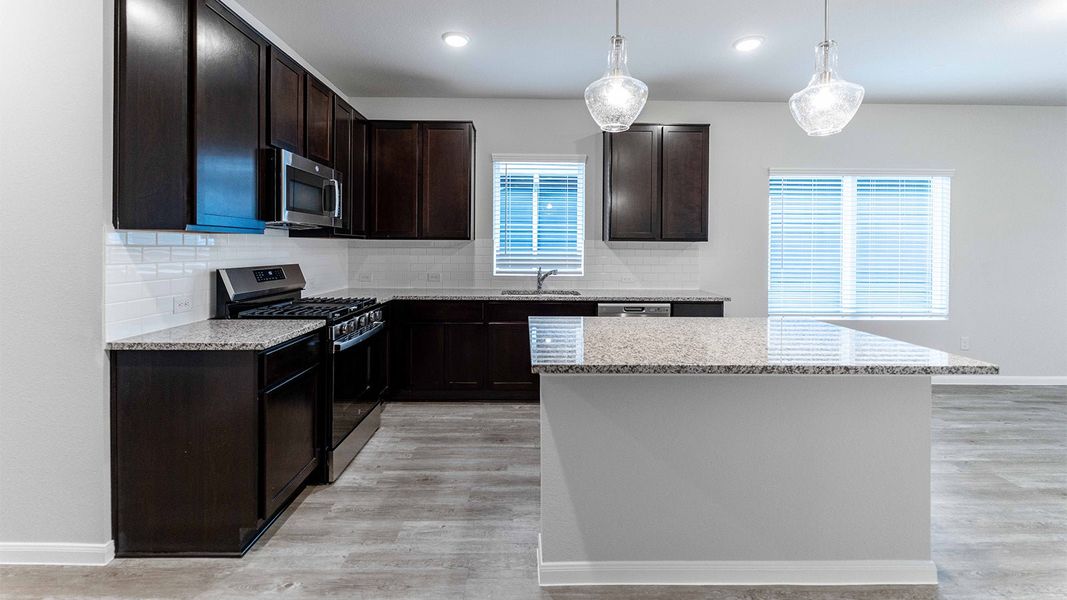 Furnished interior view inside a new home in Paramount, Kyle (Image 5).