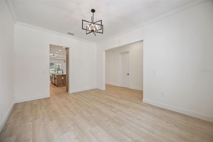 Spacious, unfurnished interior of a new home in , Clermont (Image 28).