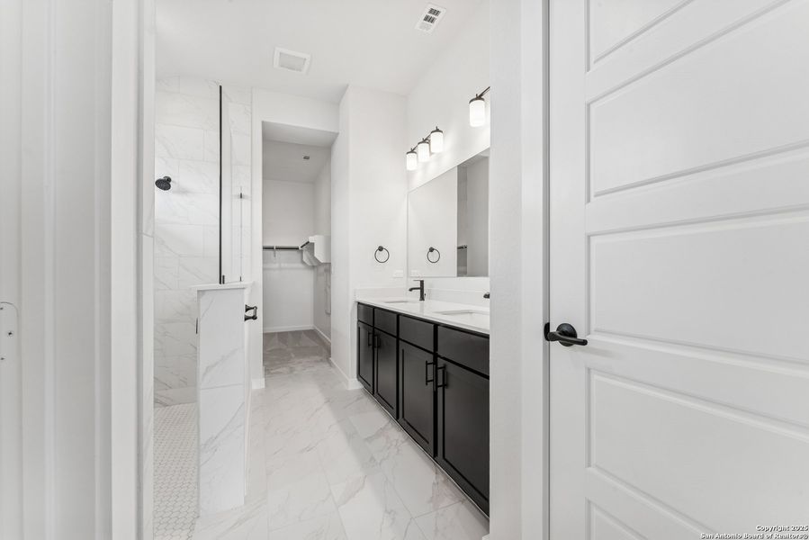 Furnished interior view inside a new home in Mayfair - Select Classic Series, New Braunfels (Image 6).