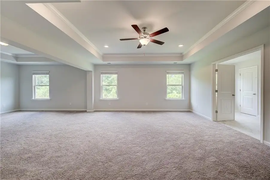 Spacious, unfurnished interior of a new home in Adagio, Dacula (Image 13).