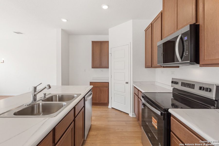 Furnished interior view inside a new home in The Granary - Heritage Collection, San Antonio (Image 5). Furnished interior view inside a new home in The Granary - Heritage Collection, San Antonio (Image 5).