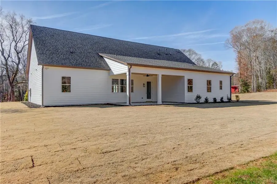 Exterior details and patio area of a home in , Jefferson (Image 4).