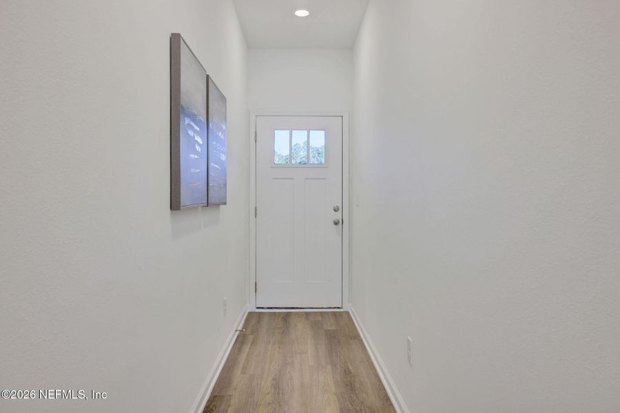 Spacious, unfurnished interior of a new home in , Jacksonville (Image 22).