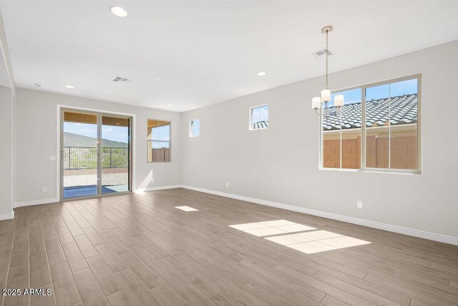 hj-az-phoenix-mystic-discovery-lily-lot-