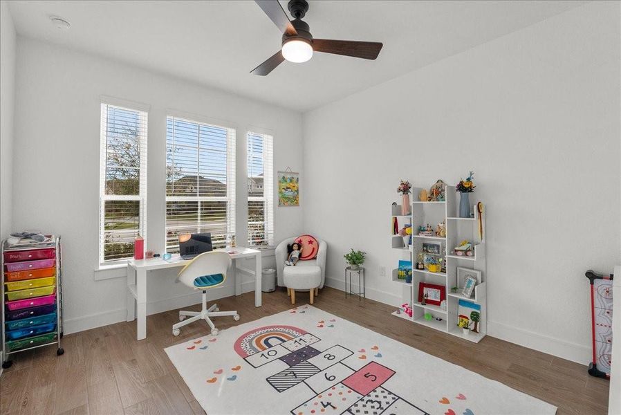 Extra room in Mother-in-law suite.