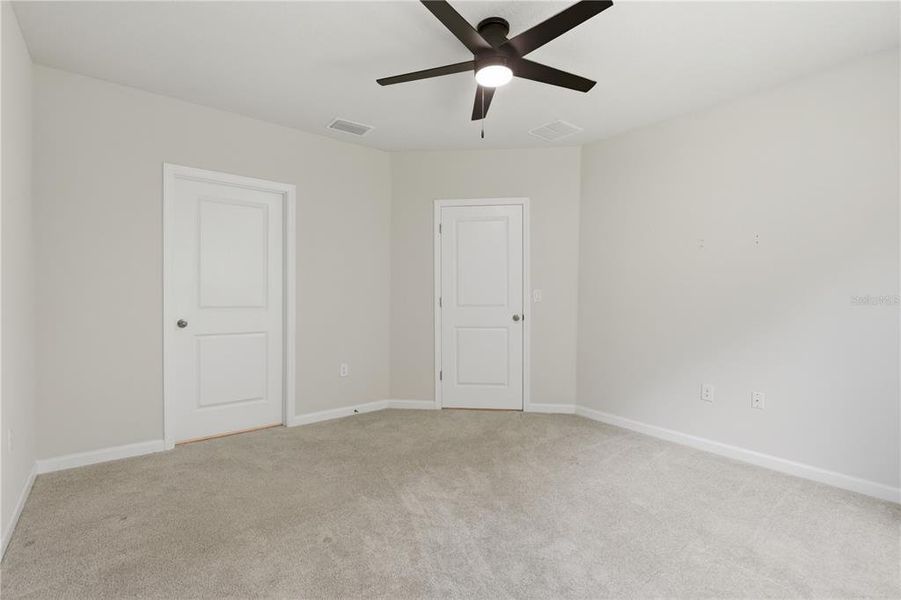 Spacious, unfurnished interior of a new home in , New Port Richey (Image 38).