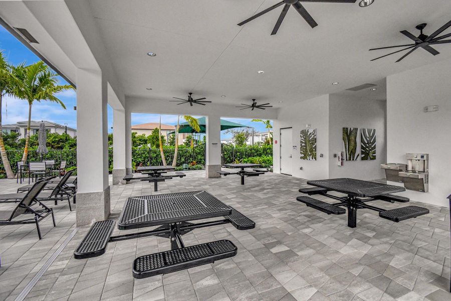 Community amenities in , Boca Raton (Image 84). Community amenities in , Boca Raton (Image 84).